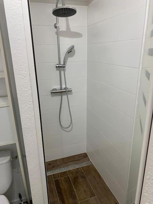 Studio Cosy Proche Hyper Centre Кимпер Екстериор снимка